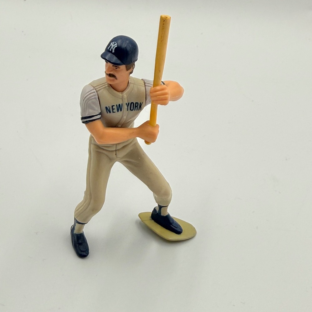 MLB Don Mattingly Figure OS Gray Vintage 1988 Yankees Baseball Sports Decor